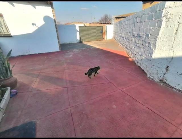 1 BEDROOM HOUSE FOR SALE IN SILUMA VIEW